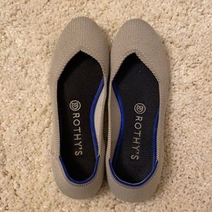 Rothys The Flat Size 8 - Flaxseed